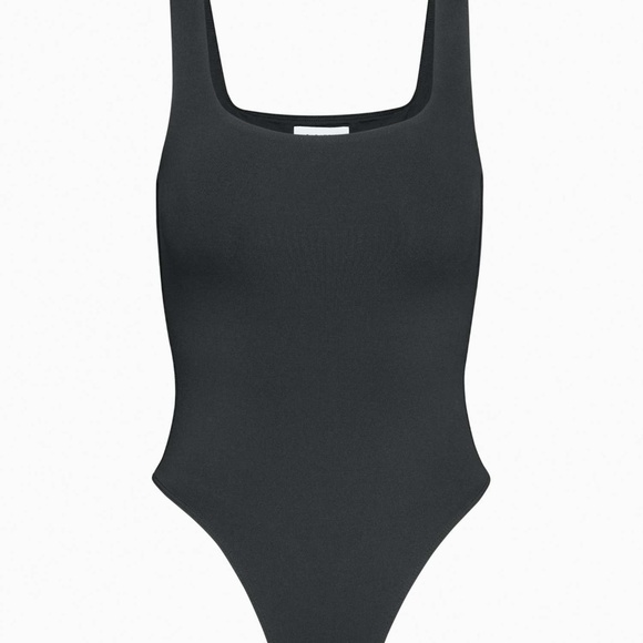 BNWOT⎜Aritzia Babaton⎜CONTOUR SQUARENECK BODYSUIT⎜BLACK - Picture 6 of 15